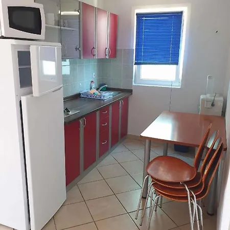 Apartment In Vir/Insel Vir 7472 *